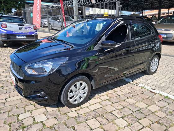 FORD KA + 1.0 TI-VCT FLEX SE PLUS MANUAL FORD KA + 1.0 TI-VCT FLEX SE PLUS MANUAL